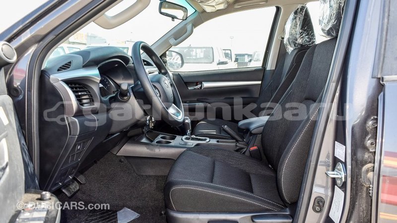 Big with watermark toyota hilux baa import dubai 1855