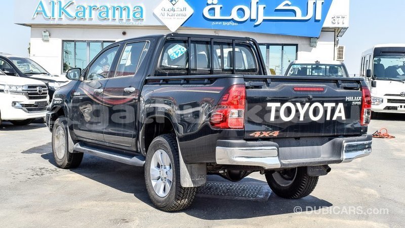 Big with watermark toyota hilux baa import dubai 1856
