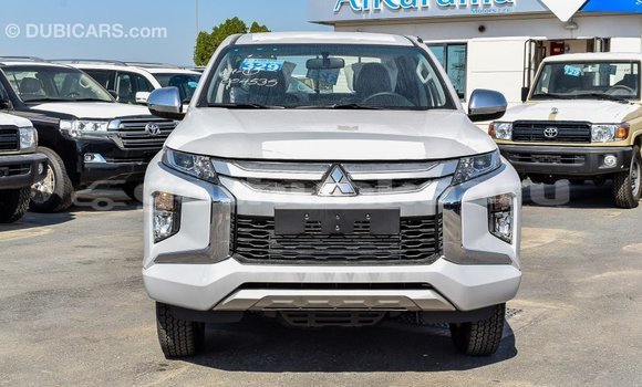 Buy Import Mitsubishi L200 White Car in Import - Dubai in Baa Buy Import Mitsubishi L200 White Car in Import - Dubai in Baa