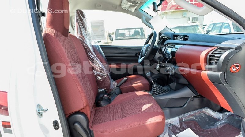 Big with watermark toyota hilux baa import dubai 1861