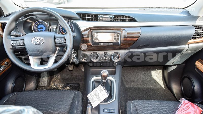 Big with watermark toyota hilux baa import dubai 1862