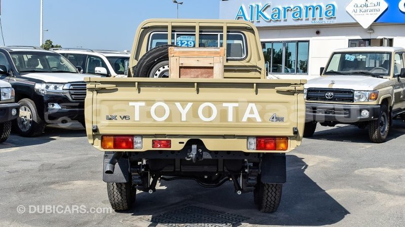 Big with watermark toyota land cruiser baa import dubai 1863