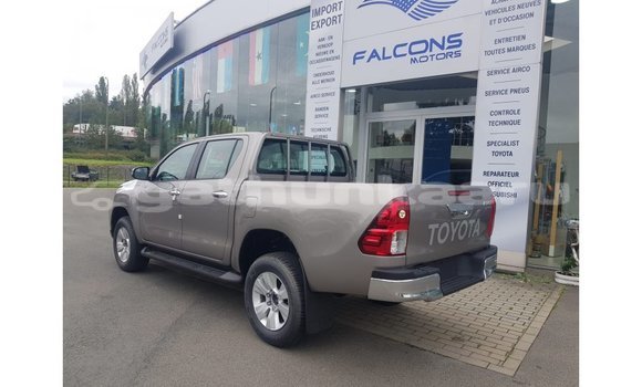 Buy Import Toyota Hilux Other Car in Import - Dubai in Baa Buy Import Toyota Hilux Other Car in Import - Dubai in Baa