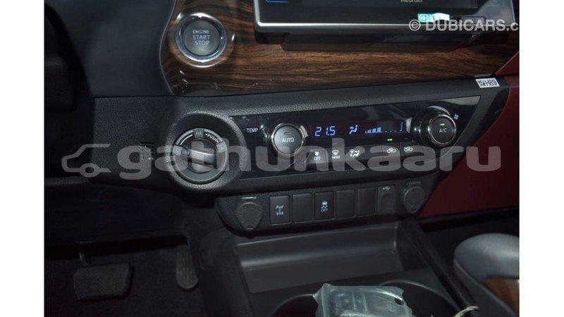 Big with watermark toyota hilux baa import dubai 1868
