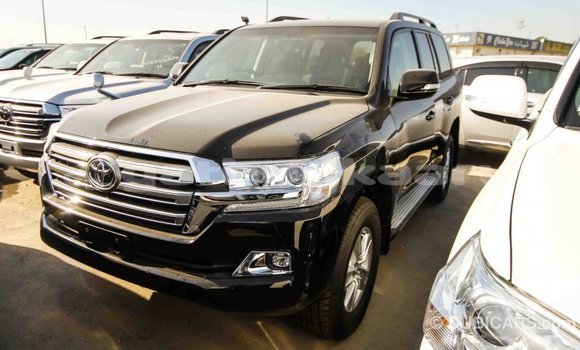 Buy Import Toyota Land Cruiser Black Car in Import - Dubai in Baa Buy Import Toyota Land Cruiser Black Car in Import - Dubai in Baa