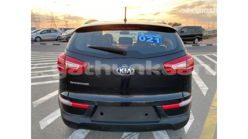 Big with watermark kia sportage baa import dubai 1881