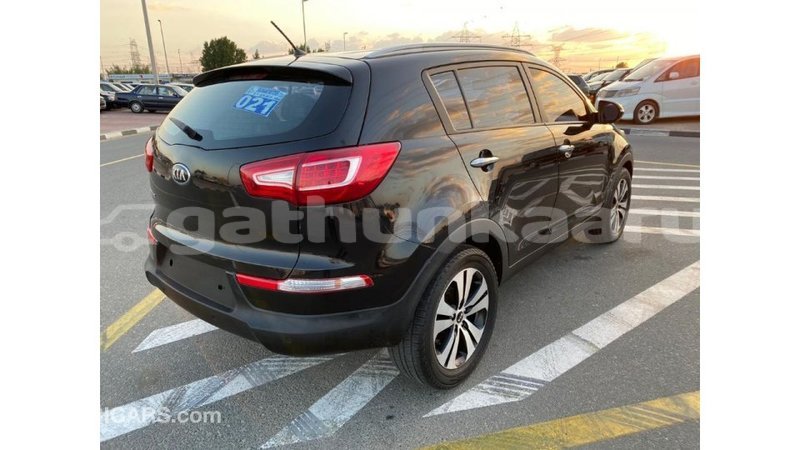 Big with watermark kia sportage baa import dubai 1881