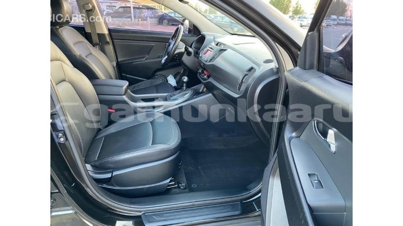 Big with watermark kia sportage baa import dubai 1881