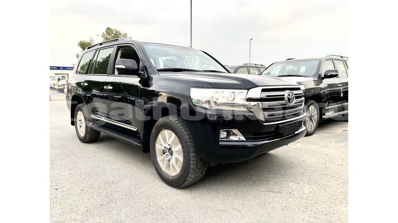 Big with watermark toyota land cruiser baa import dubai 1882