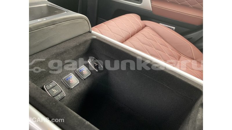 Big with watermark toyota land cruiser baa import dubai 1882