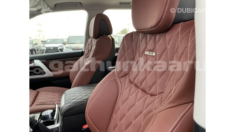 Big with watermark toyota land cruiser baa import dubai 1882