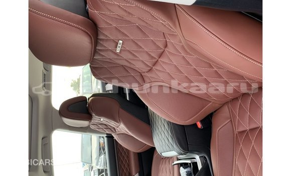 Buy Import Toyota Land Cruiser Black Car in Import - Dubai in Baa Buy Import Toyota Land Cruiser Black Car in Import - Dubai in Baa