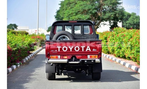 Buy Import Toyota Land Cruiser Red Car in Import - Dubai in Baa Buy Import Toyota Land Cruiser Red Car in Import - Dubai in Baa
