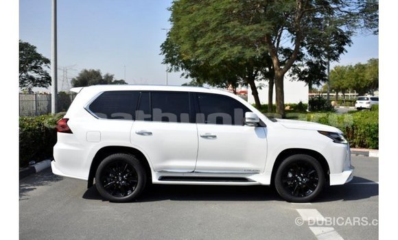 Buy Import Lexus LX White Car in Import - Dubai in Baa Buy Import Lexus LX White Car in Import - Dubai in Baa