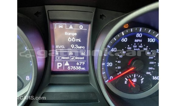 Buy Import Hyundai Santa Fe Red Car in Import - Dubai in Baa Buy Import Hyundai Santa Fe Red Car in Import - Dubai in Baa