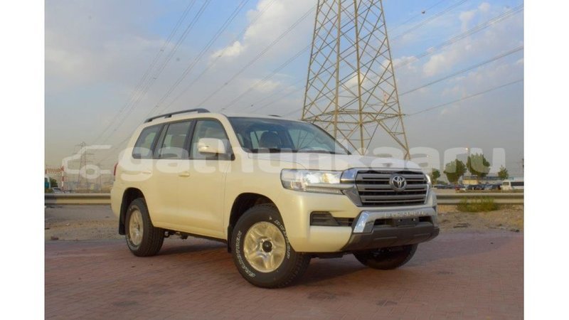 Big with watermark toyota land cruiser baa import dubai 1902