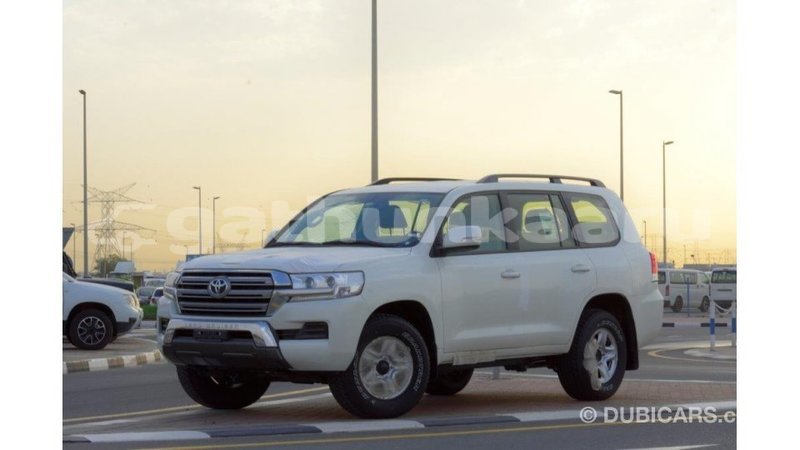 Big with watermark toyota land cruiser baa import dubai 1902