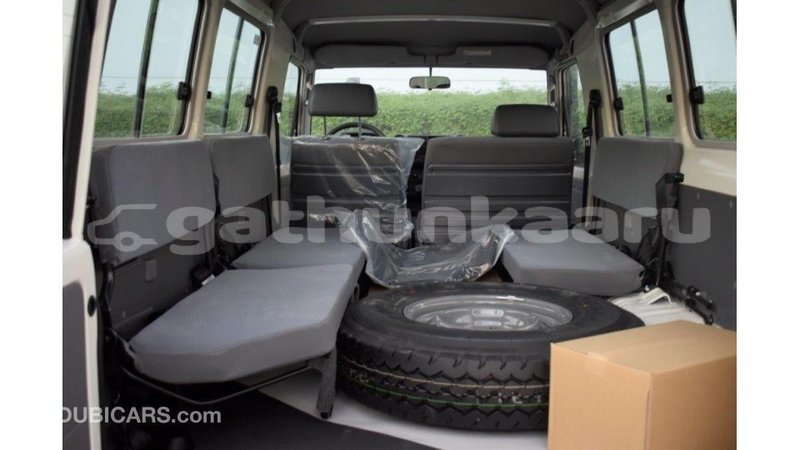 Big with watermark toyota land cruiser baa import dubai 1903