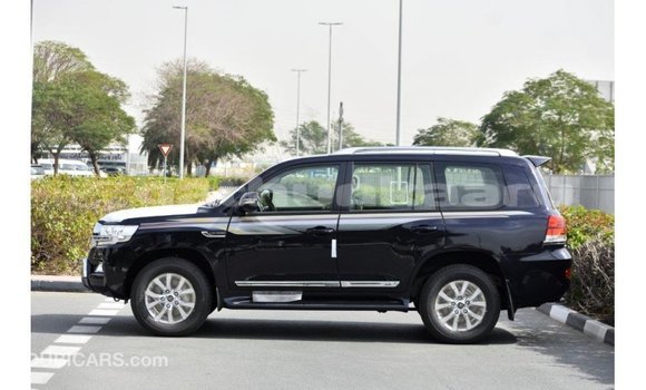 Buy Import Toyota Land Cruiser Black Car in Import - Dubai in Baa Buy Import Toyota Land Cruiser Black Car in Import - Dubai in Baa