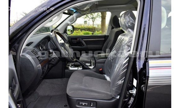 Buy Import Toyota Land Cruiser Black Car in Import - Dubai in Baa Buy Import Toyota Land Cruiser Black Car in Import - Dubai in Baa