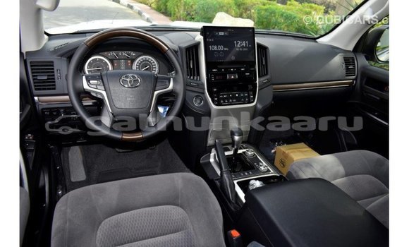 Buy Import Toyota Land Cruiser Black Car in Import - Dubai in Baa Buy Import Toyota Land Cruiser Black Car in Import - Dubai in Baa