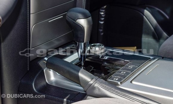 Buy Import Toyota Land Cruiser Black Car in Import - Dubai in Baa Buy Import Toyota Land Cruiser Black Car in Import - Dubai in Baa