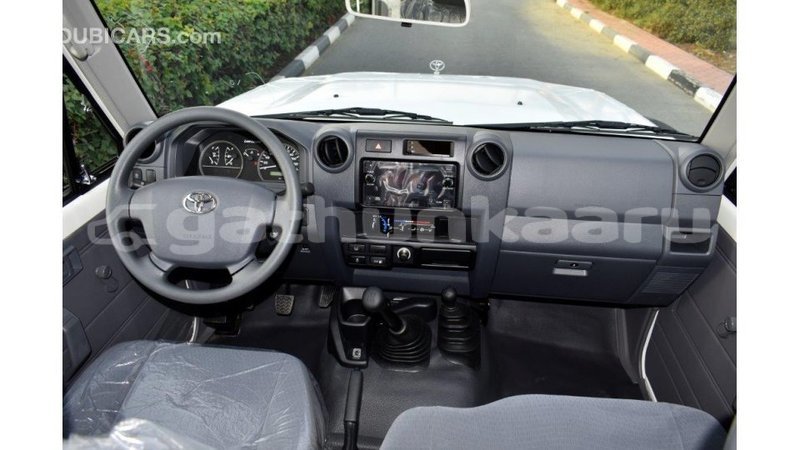 Big with watermark toyota land cruiser baa import dubai 1918