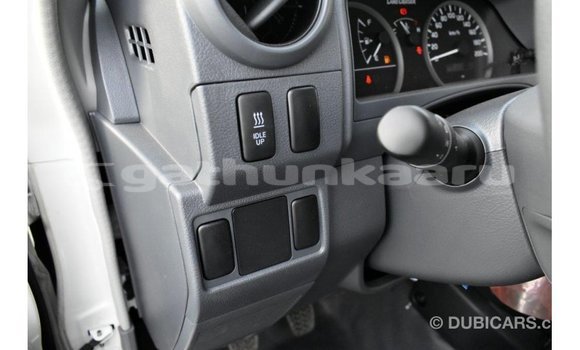 Buy Import Toyota Land Cruiser White Car in Import - Dubai in Baa Buy Import Toyota Land Cruiser White Car in Import - Dubai in Baa