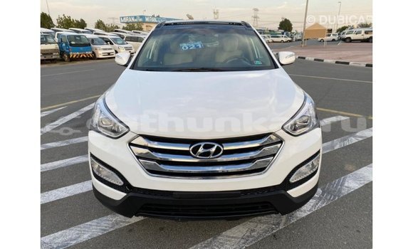 Buy Import Hyundai Santa Fe White Car in Import - Dubai in Baa Buy Import Hyundai Santa Fe White Car in Import - Dubai in Baa
