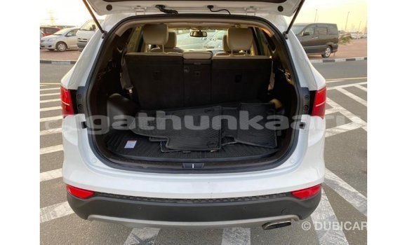 Buy Import Hyundai Santa Fe White Car in Import - Dubai in Baa Buy Import Hyundai Santa Fe White Car in Import - Dubai in Baa