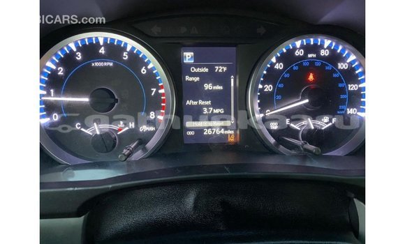 Buy Import Toyota Highlander White Car in Import - Dubai in Baa Buy Import Toyota Highlander White Car in Import - Dubai in Baa