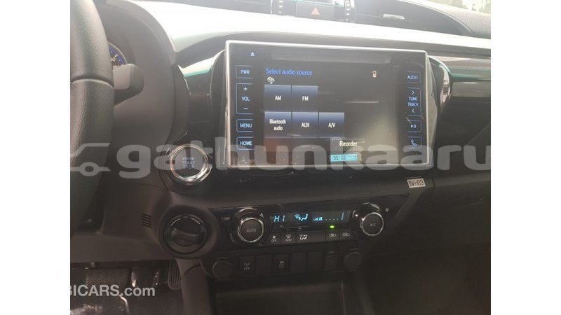 Big with watermark toyota hilux baa import dubai 1928