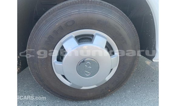 Buy Import Hyundai Chorus White Truck in Import - Dubai in Baa Buy Import Hyundai Chorus White Truck in Import - Dubai in Baa