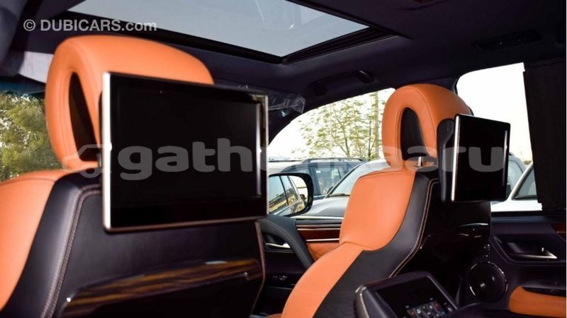 Big with watermark lexus lx baa import dubai 1936