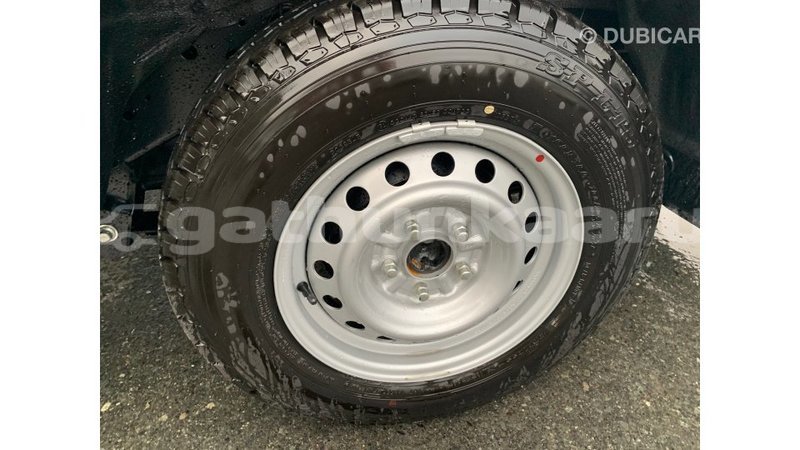 Big with watermark mitsubishi l200 baa import dubai 1939