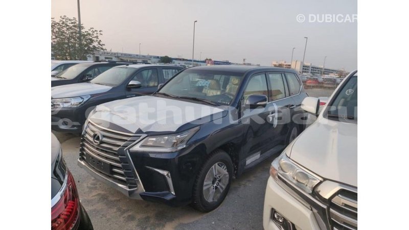 Big with watermark lexus lx baa import dubai 1941