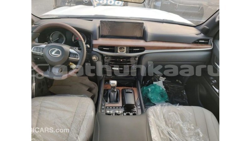 Big with watermark lexus lx baa import dubai 1941
