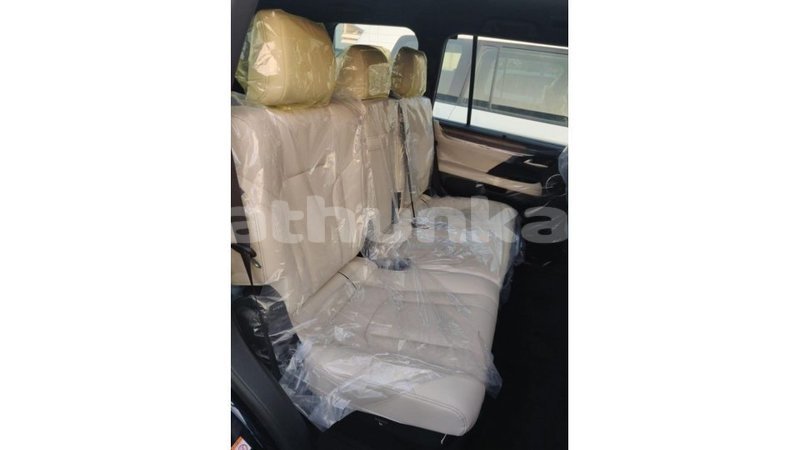 Big with watermark lexus lx baa import dubai 1941