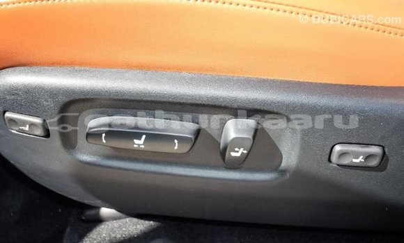 Buy Import Lexus LX White Car in Import - Dubai in Baa Buy Import Lexus LX White Car in Import - Dubai in Baa