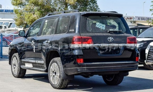Buy Import Toyota Land Cruiser Black Car in Import - Dubai in Baa Buy Import Toyota Land Cruiser Black Car in Import - Dubai in Baa