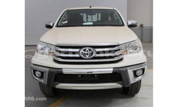 Buy Import Toyota Hilux White Car in Import - Dubai in Baa Buy Import Toyota Hilux White Car in Import - Dubai in Baa