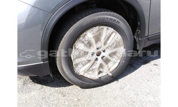 Buy Import Nissan Evalia Other Truck in Import - Dubai in Baa Buy Import Nissan Evalia Other Truck in Import - Dubai in Baa