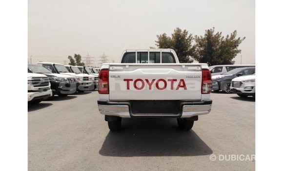 Buy Import Toyota Hilux White Car in Import - Dubai in Baa Buy Import Toyota Hilux White Car in Import - Dubai in Baa