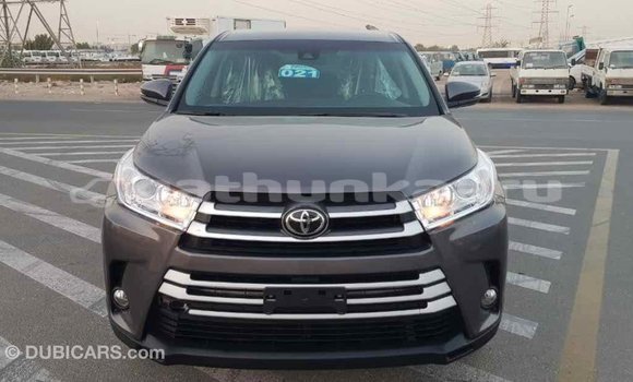 Buy Import Toyota Highlander Other Car in Import - Dubai in Baa Buy Import Toyota Highlander Other Car in Import - Dubai in Baa