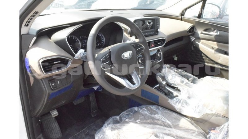 Big with watermark hyundai santa fe baa import dubai 1982