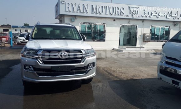 Buy Import Toyota Land Cruiser Other Car in Import - Dubai in Baa Buy Import Toyota Land Cruiser Other Car in Import - Dubai in Baa