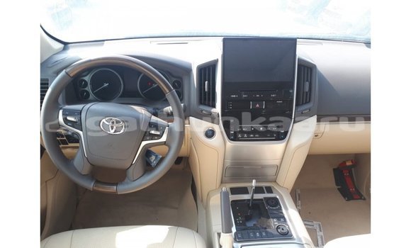Buy Import Toyota Land Cruiser Other Car in Import - Dubai in Baa Buy Import Toyota Land Cruiser Other Car in Import - Dubai in Baa