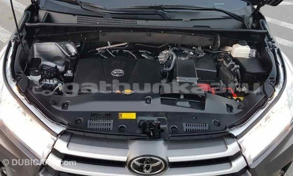 Buy Import Toyota Highlander Other Car in Import - Dubai in Baa Buy Import Toyota Highlander Other Car in Import - Dubai in Baa