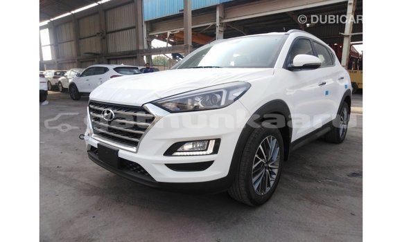 Buy Import Hyundai Tucson White Car in Import - Dubai in Baa Buy Import Hyundai Tucson White Car in Import - Dubai in Baa