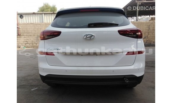 Buy Import Hyundai Tucson White Car in Import - Dubai in Baa Buy Import Hyundai Tucson White Car in Import - Dubai in Baa